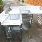 BÀN 2 CHẬU CÓ KỆ RACK CHỮ L 2700mm