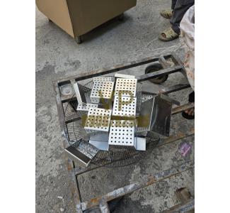 RỔ ĐỂ DỤNG CỤ RỬA BẰNG INOX