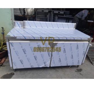 QUẦY INOX 304 CÓ CỬA 1800MM