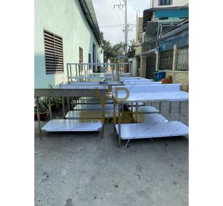 BÀN CÓ KỆ PHẲNG DƯỚI 