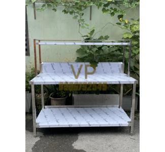 BÀN 2 TẦNG CÓ KỆ PHẲNG TRÊN BÀN