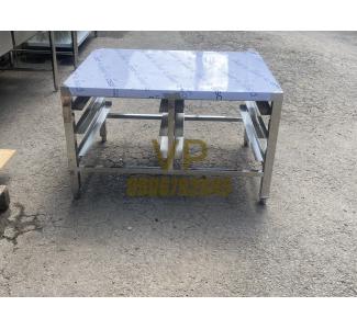 BÀN ĐỂ LÒ NƯỚNG ĐA NĂNG CÓ KỆ TRƯỢT KHAY - VƯƠNG PHÁT