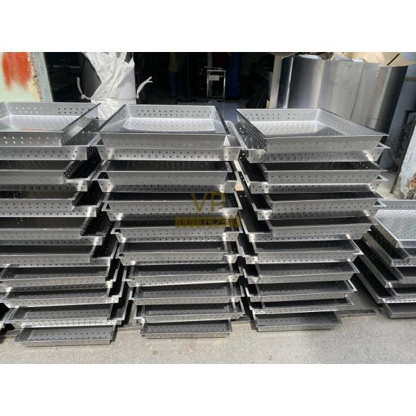 KHAY INOX ĐỘT LỖ 304